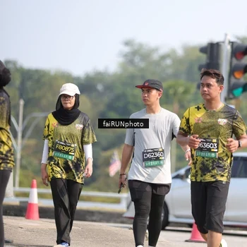 Runner Photo 6625277