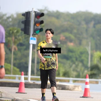 Runner Photo 6625278