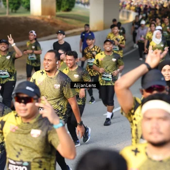 Runner Photo 6625296