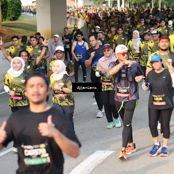 Runner Photo 6625334