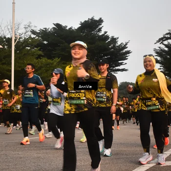 Runner Photo 6625409