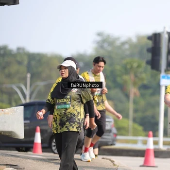 Runner Photo 6625420