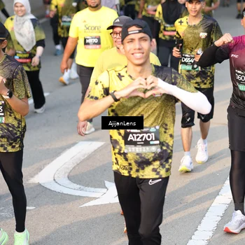 Runner Photo 6625425