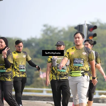 Runner Photo 6625472