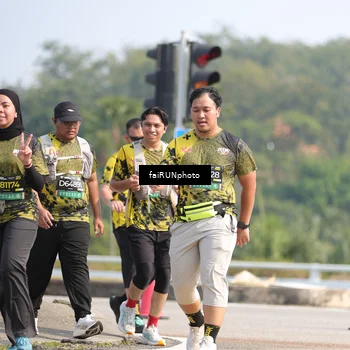 Runner Photo 6625473