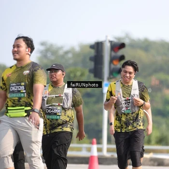 Runner Photo 6625481