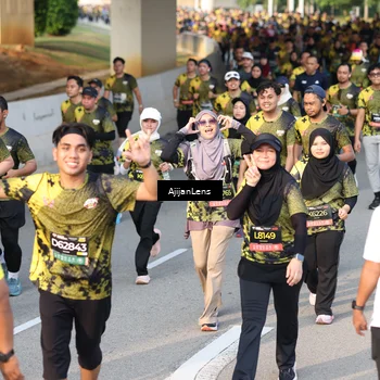 Runner Photo 6625500