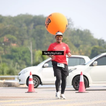 Runner Photo 6625517