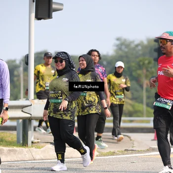 Runner Photo 6625552