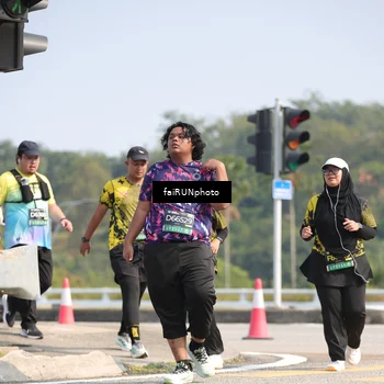 Runner Photo 6625555