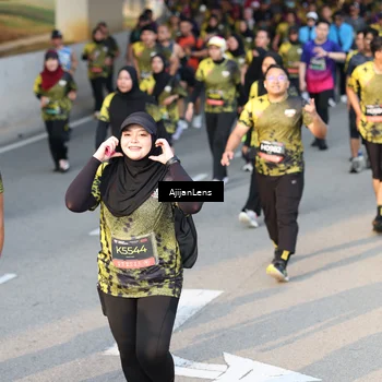 Runner Photo 6625625