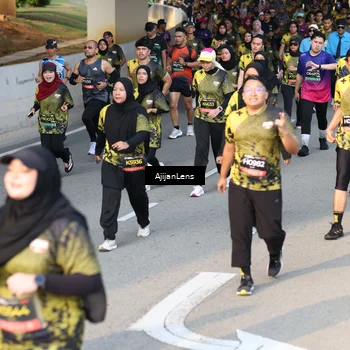 Runner Photo 6625648