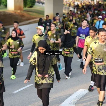 Runner Photo 6625704