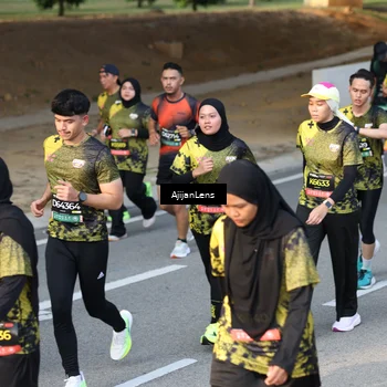Runner Photo 6625738