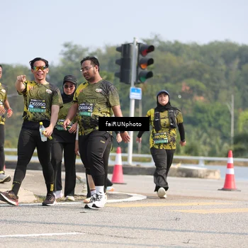 Runner Photo 6625758