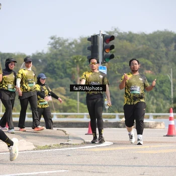 Runner Photo 6625763