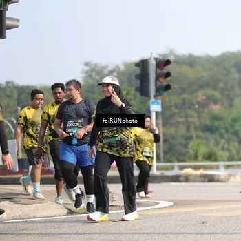 Runner Photo 6625778