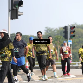 Runner Photo 6625785
