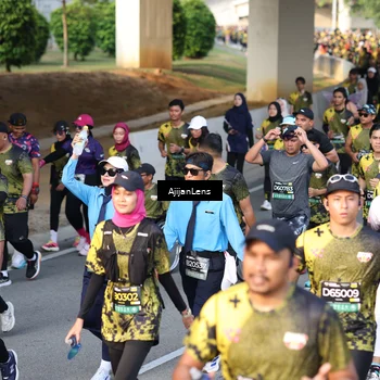Runner Photo 6625798