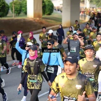 Runner Photo 6625813
