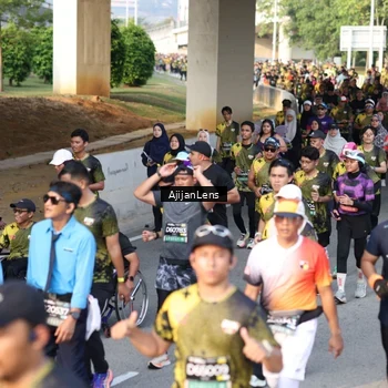 Runner Photo 6625821