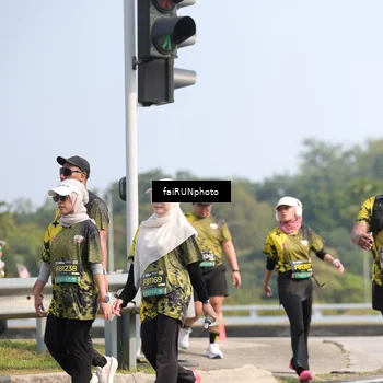 Runner Photo 6625834