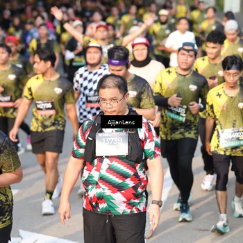 Runner Photo 6625897