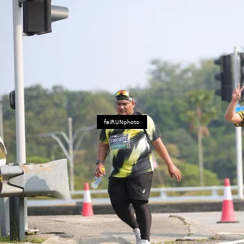 Runner Photo 6625900