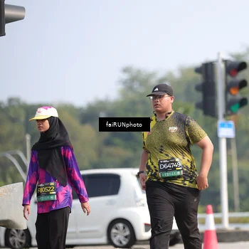 Runner Photo 6626055