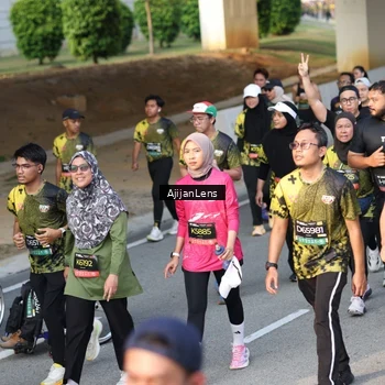 Runner Photo 6626074
