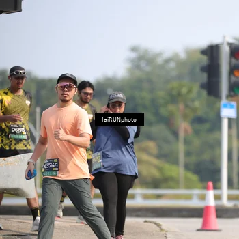 Runner Photo 6626127