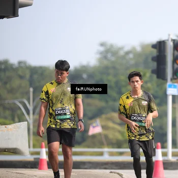 Runner Photo 6626173