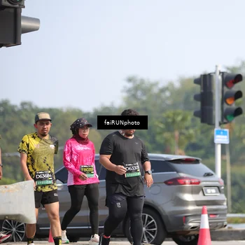 Runner Photo 6626202