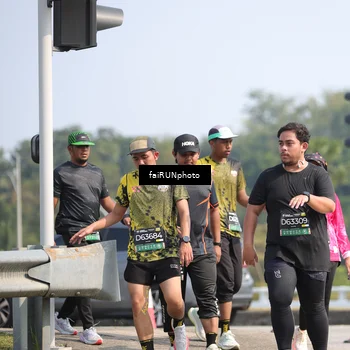 Runner Photo 6626234