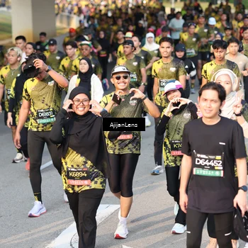Runner Photo 6626253