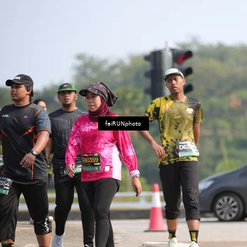 Runner Photo 6626262