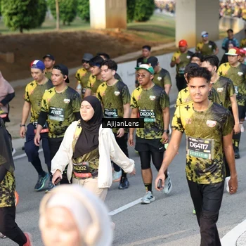 Runner Photo 6626334