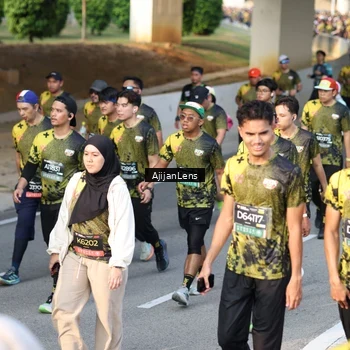 Runner Photo 6626335