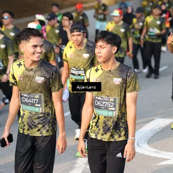 Runner Photo 6626345