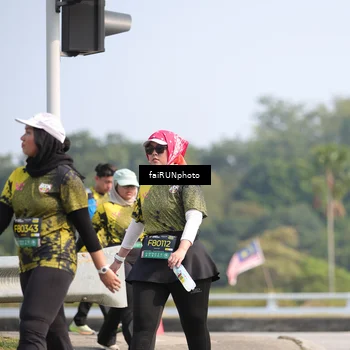 Runner Photo 6626365
