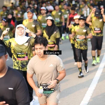 Runner Photo 6626378
