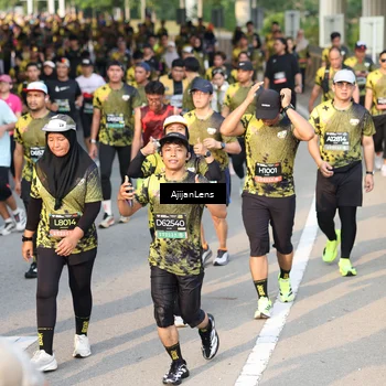 Runner Photo 6626393