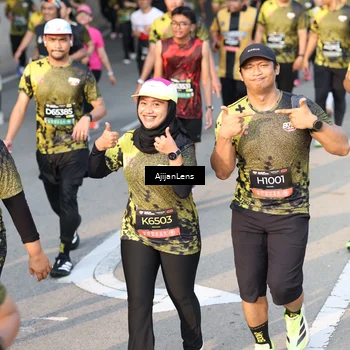 Runner Photo 6626445