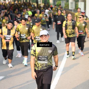 Runner Photo 6626477