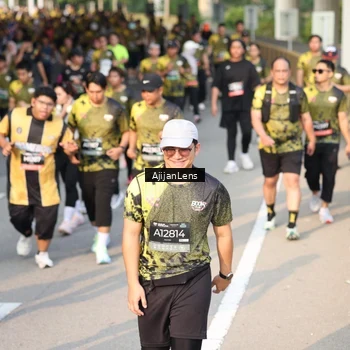 Runner Photo 6626494