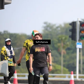 Runner Photo 6626530