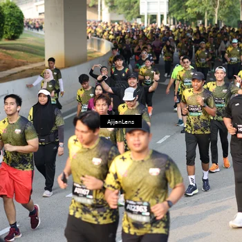 Runner Photo 6626547