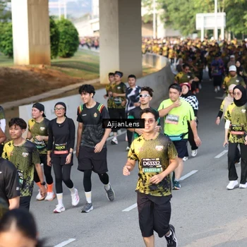 Runner Photo 6626619