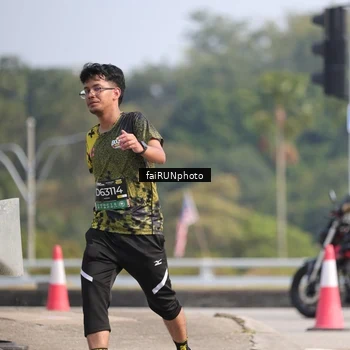 Runner Photo 6626622