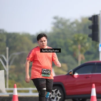Runner Photo 6626623
